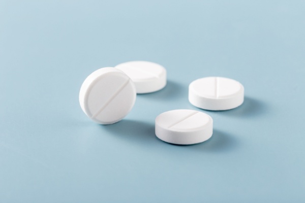 Shutterstock_medicamentsopiacesreport-5
