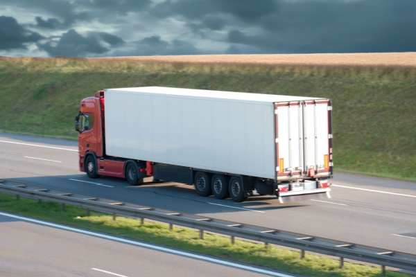Shutterstock_transportroutierdeleguationconduite-5