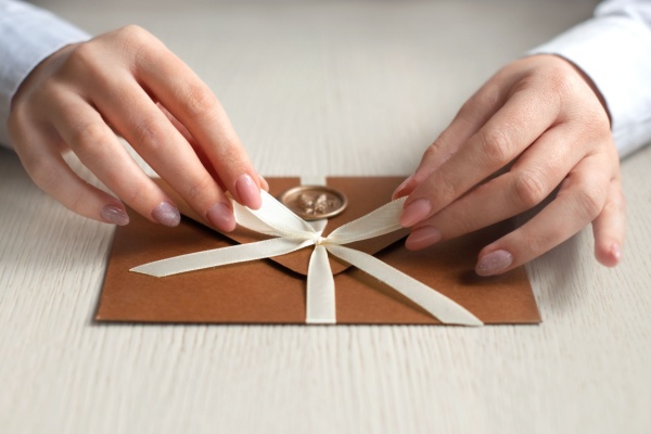 shutterstock_chequescadeauxprovisions-3