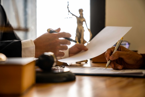 Shutterstock_immatriculationconstitutionsociete-2