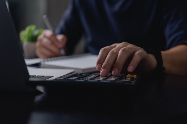shutterstock_decc81matecc81rialisationrescritfiscal