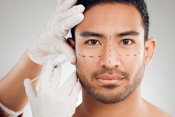 shutterstock_tvachirurgieesthetique