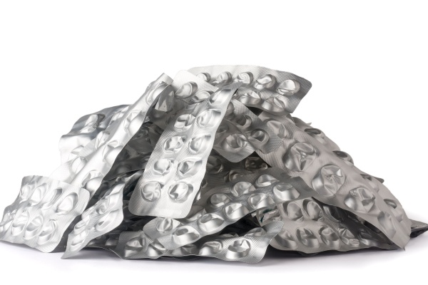 shutterstock_penuriemedicaments