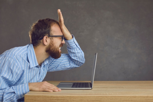shutterstock_servicecorrectiondeclaration
