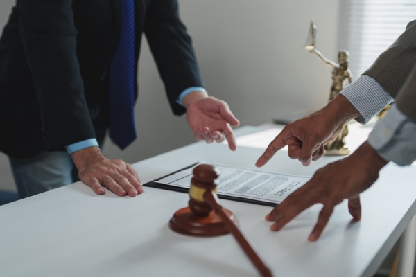 shutterstock_cautoinnementdisproportionne