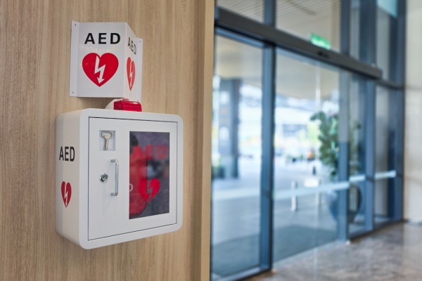 shutterstock_defibrillateurerp-1