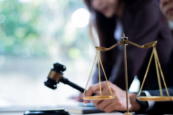 shutterstock_aidejuridictionnellepasdelrar