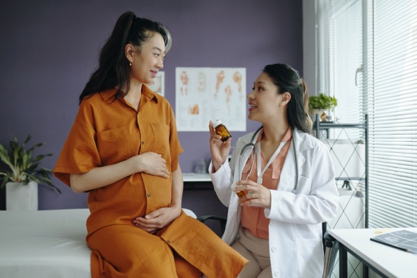 shutterstock_deontologiesagefemmes