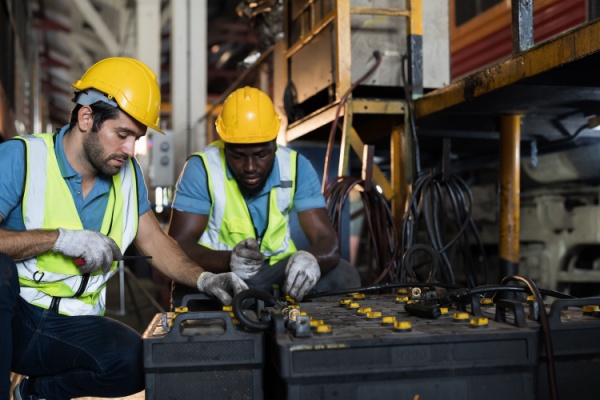 shutterstock_repbatteries