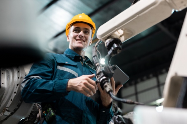 shutterstock_lfindustrie-1