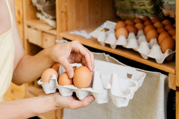 shutterstock_commercialisationoeufs-1