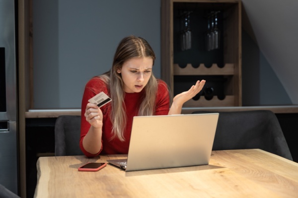 shutterstock_contestationoperationbancaire