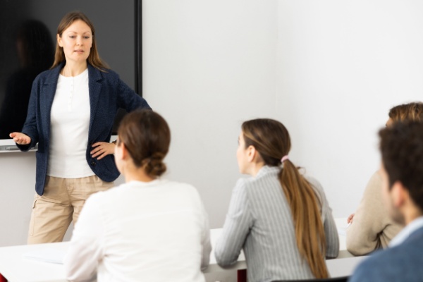 shutterstock_enseignementprive-1