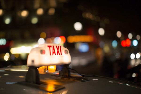 shutterstock_taxietavance