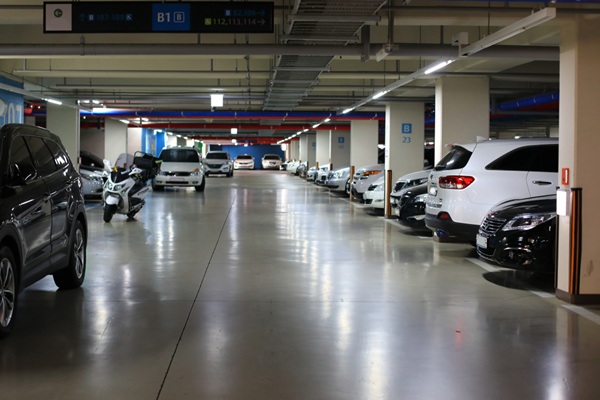 Underground,Parking,Lot,Landscape